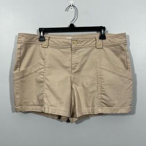 Liz Claiborne khaki shorts size 14